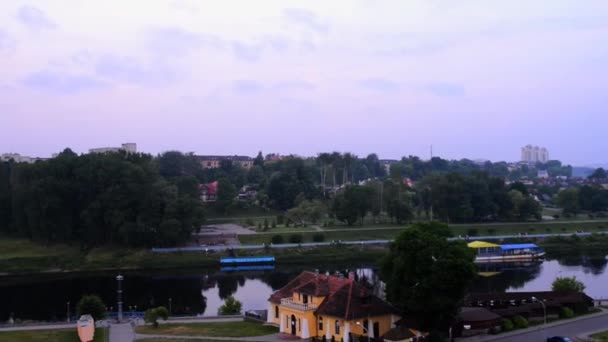 Řeka Něman v městě Grodno — Stock video
