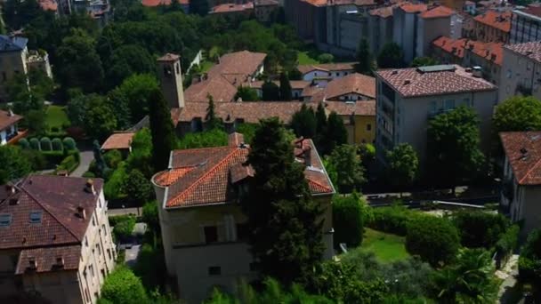 Bergamo je město v oblasti Lombardie — Stock video