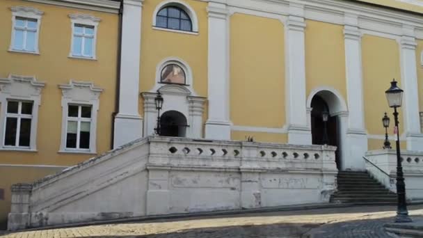 Iglesia de San Antonio Franciscano en Poznan, Polonia — Vídeo de stock