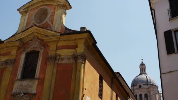 Kerk van onze Vrouwe van de aardbeving in Mantua, Italië — Stockvideo