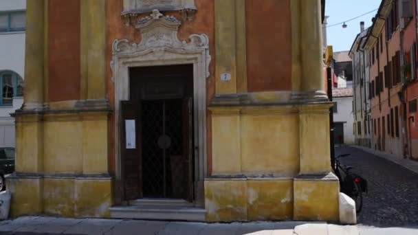 Iglesia de Nuestra Señora del Terremoto en Mantua, Italia — Vídeo de stock