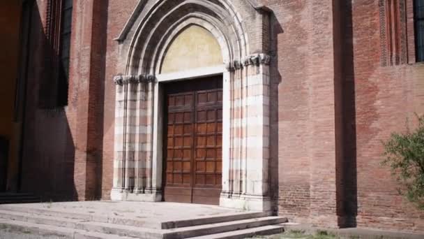 Kerk van St. Francis in Mantua — Stockvideo