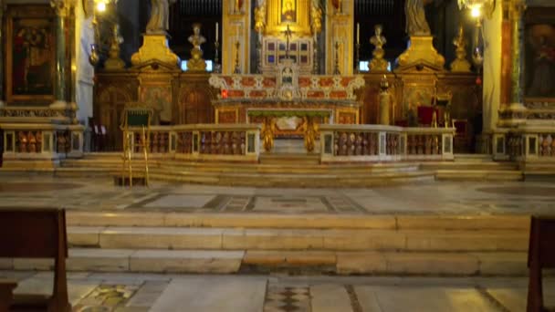 Basílica de Santa María del Altar del Cielo en Roma — Vídeo de stock
