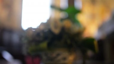 Kurutulmuş güller ve diğer çiçekler buket