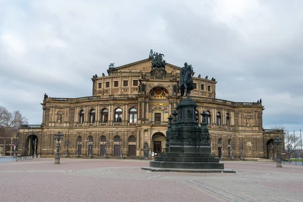 Opera house in Dresden — Stock Photo, Image