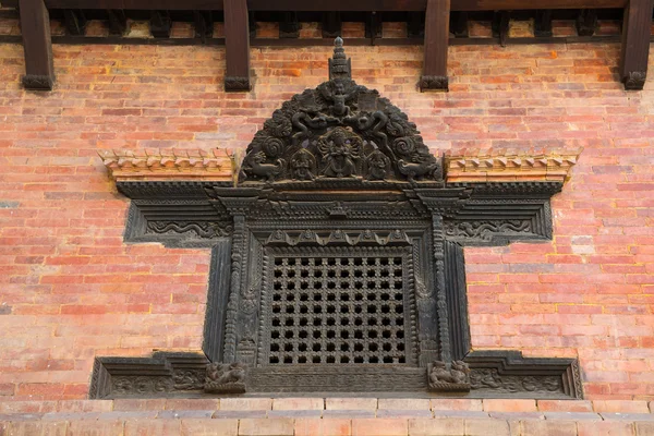 Elements of carved art on a Durbar square — Stock Photo, Image