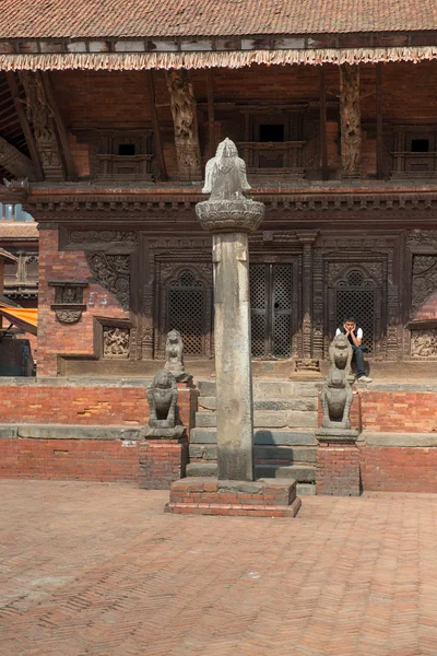 Templo de Krishna en una plaza de Durbar — Foto de Stock