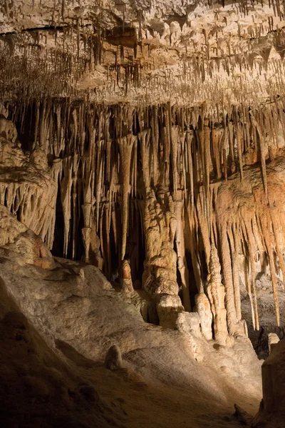 La cueva — Foto de Stock