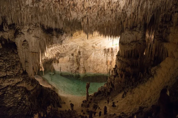 La grotta — Foto Stock