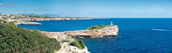 Vacker kustlinje i Portocristo (Mallorca) — Stockfoto