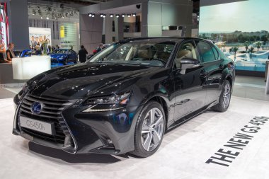 Lexus GS 450H - European premiere.