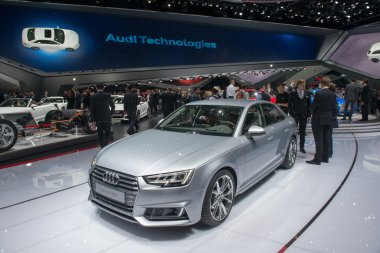 Audi A4 new - world premiere.