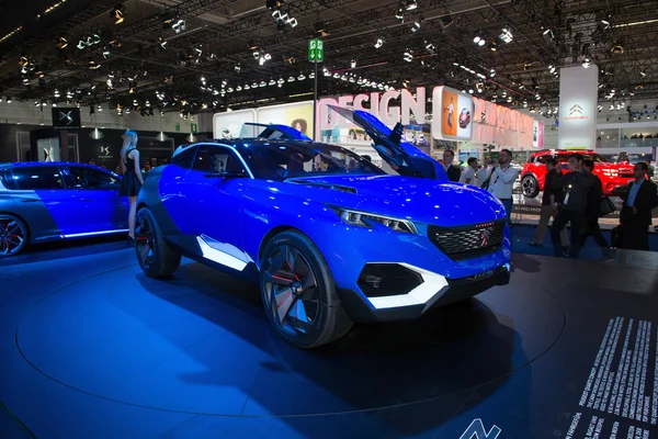 Peugeot Quartz Concept - världspremiär. — Stockfoto