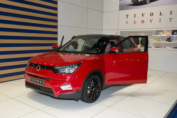 Ssangyong Tivoli Diesel - estreia mundial . — Fotografia de Stock