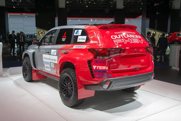 Rally "Baja Portalegre 500" versión del Mitsubishi Outlander PHEV - Estreno europeo — Foto de Stock