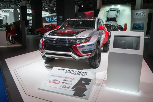 Rajd "Baja Portalegre 500" w wersji Mitsubishi Outlander PHEV-Europejska premiera — Zdjęcie stockowe