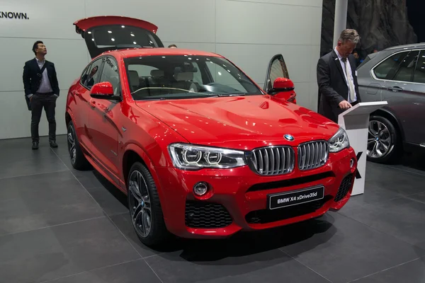 BMW x 4 — Zdjęcie stockowe