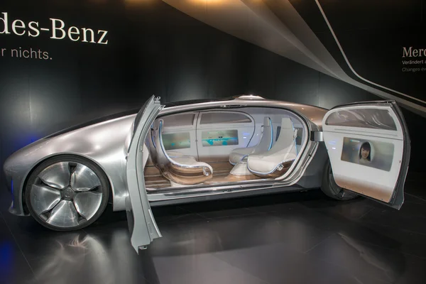 Mercedes-benz f 015 concept car - Weltpremiere. — Stockfoto