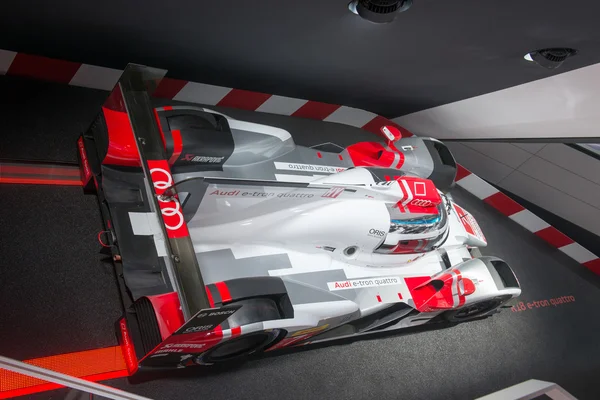 R18 Audi e-tron quattro — Zdjęcie stockowe