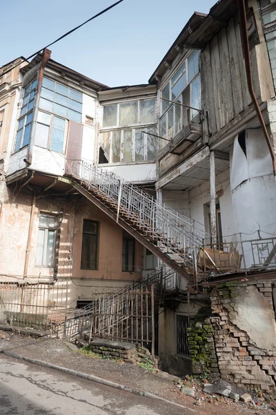 Old town architecture in Tbilisi — Stock Photo, Image