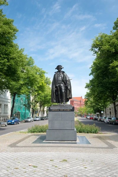 Statue of General fon Stauben in Magdeburg, Germany — Stock Photo, Image