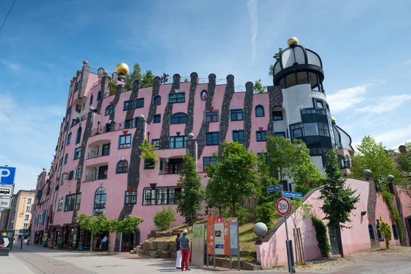 Hundertwasser House (yeşil Kalesi) - en ünlü yerlerinden Magdeburg, Almanya