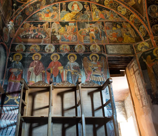 Интерьеры Свято-Троицкого монастыря — стоковое фото
