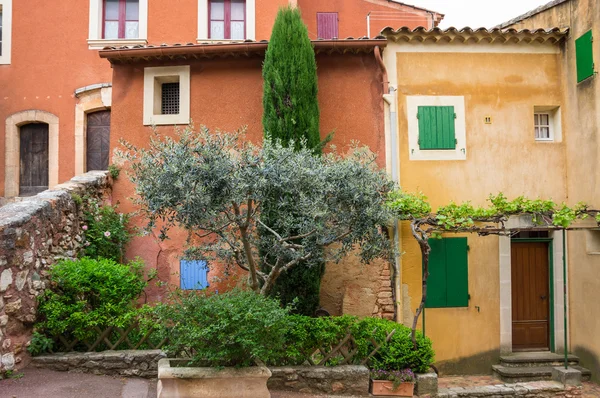 Pueblo de Rosellón en la Provenza — Foto de Stock