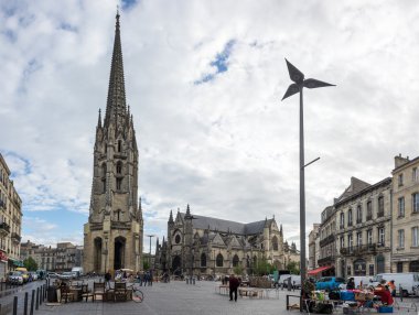 Belltower Saint Michel Bazilikası