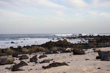 Atlantik Okyanusu kıyısında