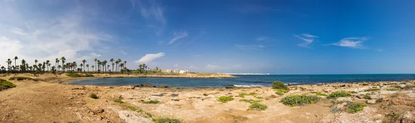 The coast of Mediterranean sea — Stock Photo, Image