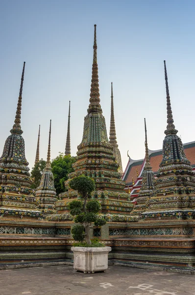 Wat Pho en Bangkok —  Fotos de Stock