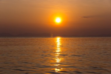 Günbatımı Andaman Denizi