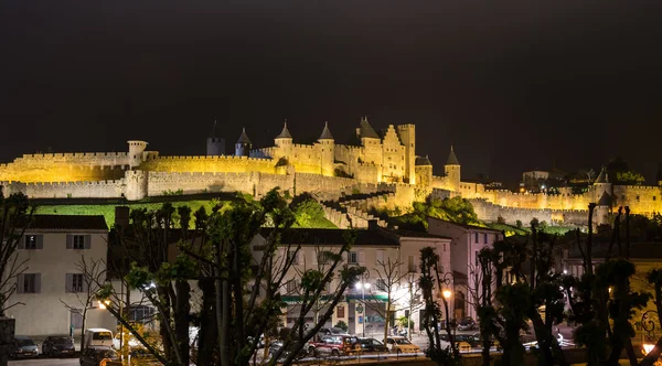 Castle and city walls of Carcassonne at night — Stock Photo, Image