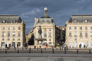 Bordeaux 'da Bourse Meydanı