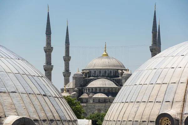 Hagia Sophia und Sultan Ahmet Moschee in Istanbul — Stockfoto