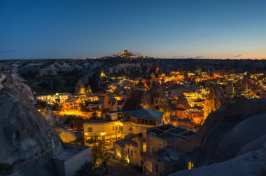 Gece kasabada Göreme