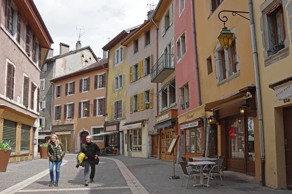 Vista de la calle en el centro de Annecy — Foto de Stock