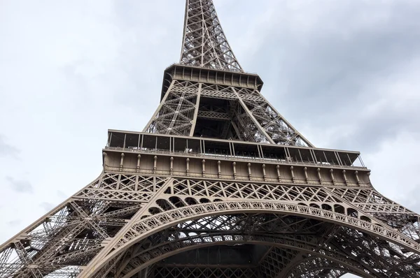 Tour Eiffel en París — Foto de Stock