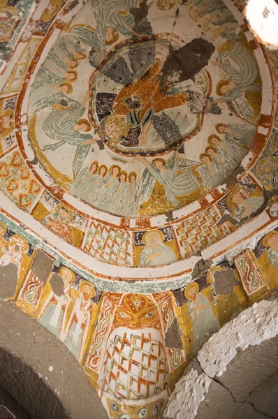 Iglesia de las Cuevas en el valle de Ihlara — Foto de Stock