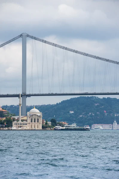 Puente del Bósforo en Estambul —  Fotos de Stock