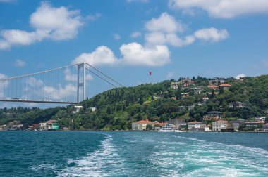 İstanbul 'daki Boğaz Köprüsü