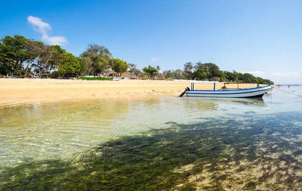 Indiai Óceán Partja Sanur Településen Bali Szigetén Indonéziában Stock Fotó