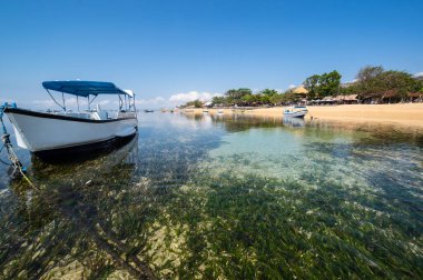 Hint Okyanusu kıyıları tatil beldesi Bali, Endonezya Sanur