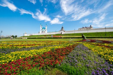 Kazan Kremlin ve Kul Şerif Camii 'nin panoramik manzarası, Kazan, Tataristan Cumhuriyeti, Rusya