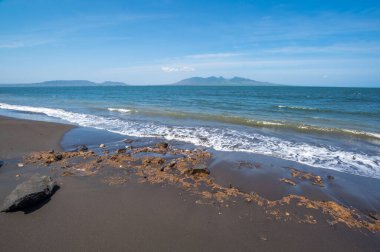 Endonezya 'daki Java Adası' ndaki Hint Okyanusu kıyısı