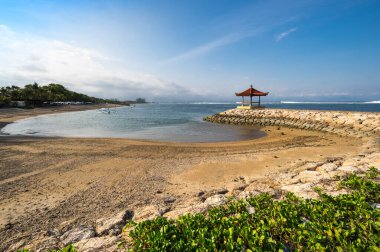 Hint Okyanusu kıyıları tatil beldesi Bali, Endonezya Sanur