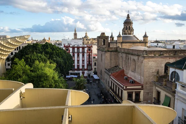 Seville Hiszpania Kwiecień 2019 Metropol Parasol Drewniana Budowla Położona Placu — Zdjęcie stockowe