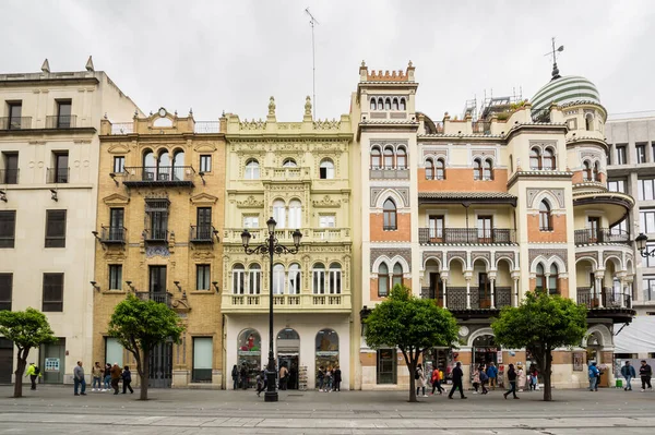 Seville Španělsko 2019 Pohled Ulici Historickém Centru Sevilly Velké Turistické — Stock fotografie