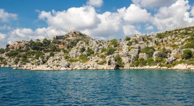 Türkiye 'nin Antalya ilinin Riviera ilçesinde Akdeniz kıyıları